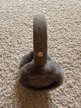 UGG Gray Shearling On-Ear Headphones Earmuffs